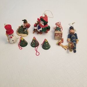 Lot Of 8 Vintage Assorted Christmas Oraments